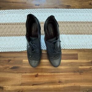 Tommy Hilfiger | Navy Wingtip Oxford Dress Shoes